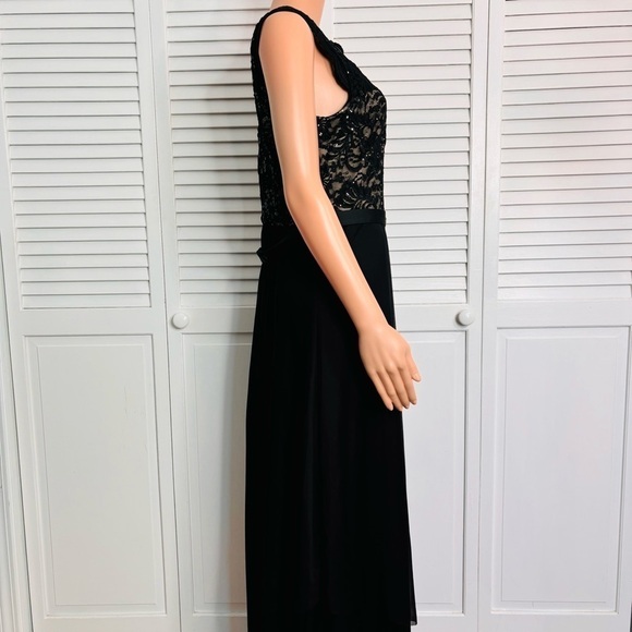 New R & M RICHARDS Sequined Lace Chiffon Black Gown Size 12 - Picture 5 of 14